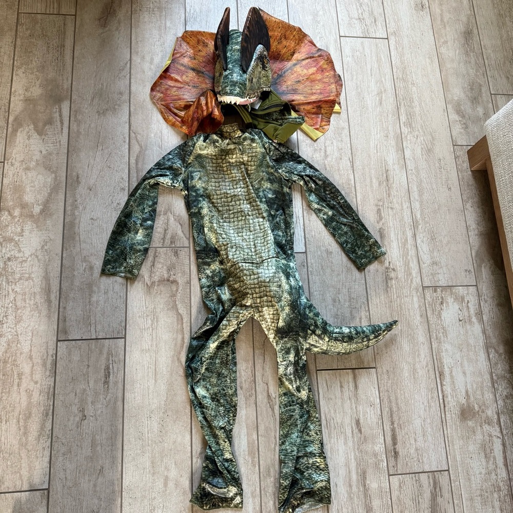 Kids Halloween Costume Jurassic World Dilophosauas